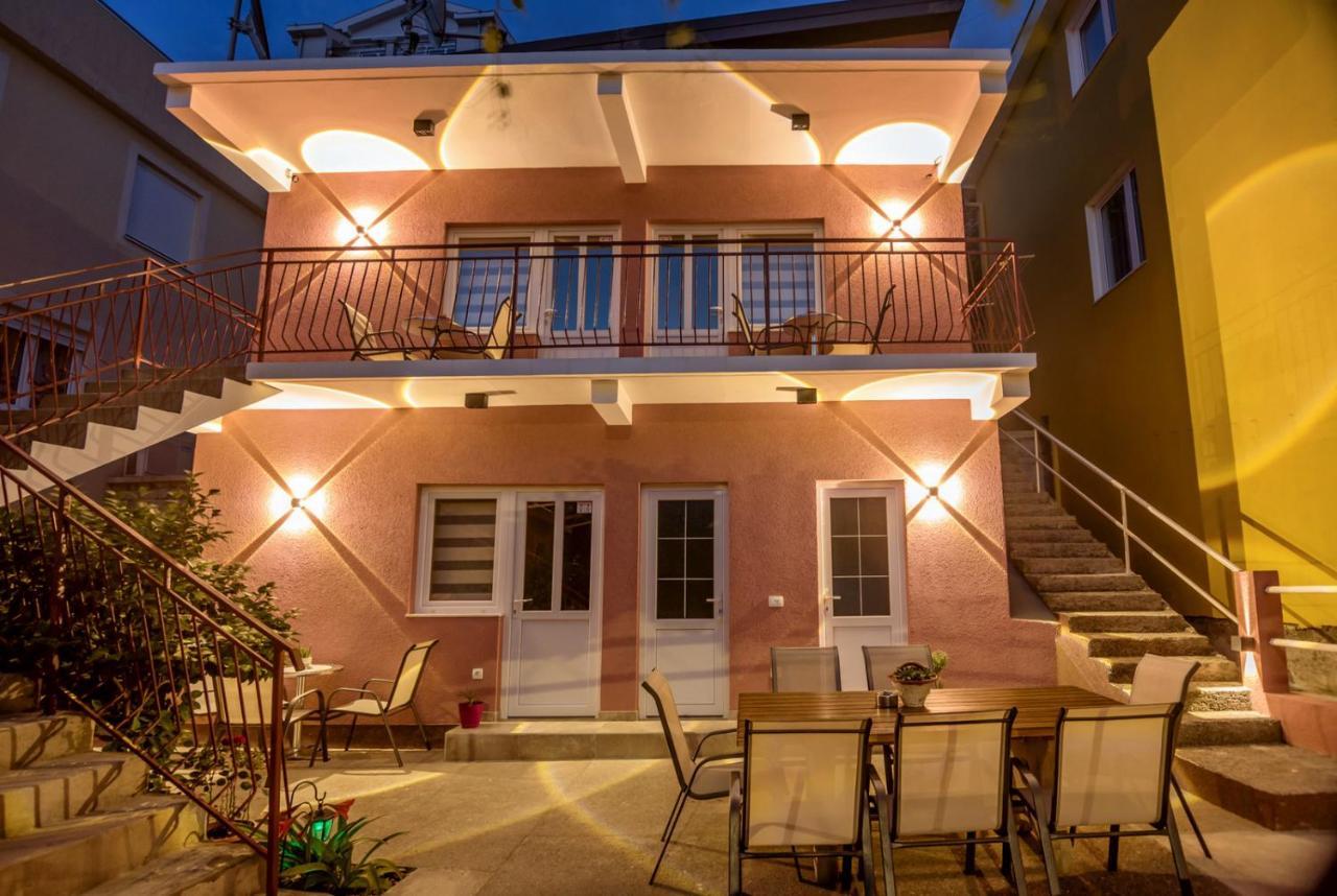 Apartments Vujicic Tivat Eksteriør bilde
